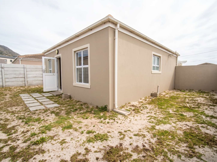 To Let 2 Bedroom Property for Rent in Costa Da Gama Western Cape